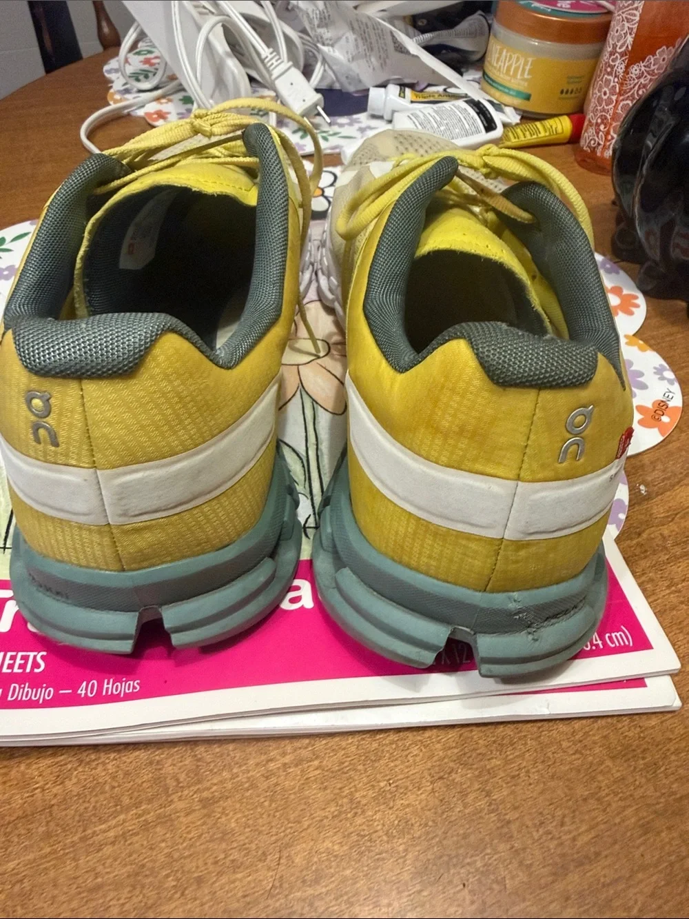 On Cloudflow Citrus & Sea sz 11.5